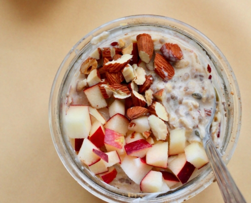 Bircher müsli med havredrik og æble