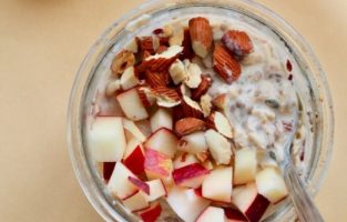 Bircher müsli med havredrik og æble